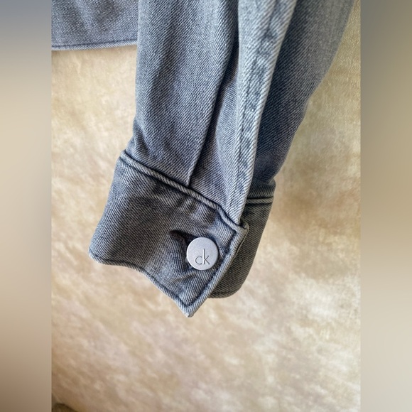 Calvin Klein Jeans 90s Y2K Grey Button Front Denim Jacket Men’s Small - Picture 8 of 8